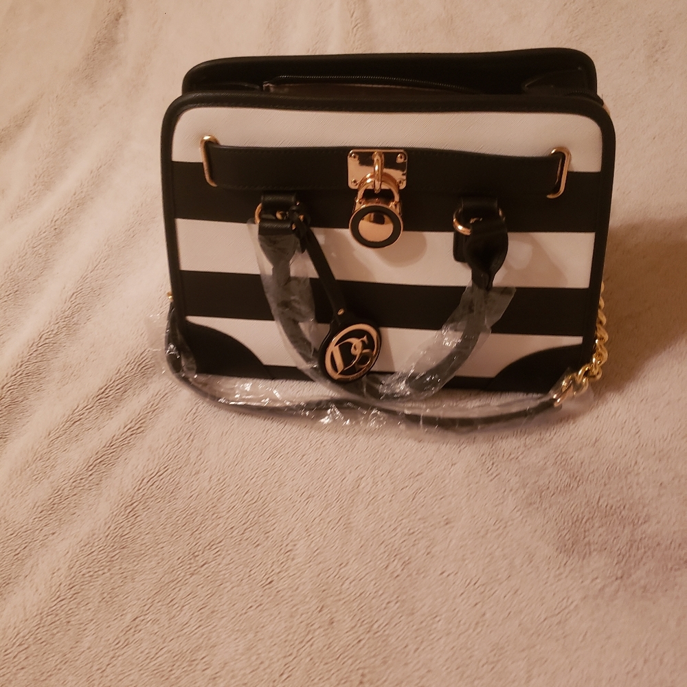 Dasein purse